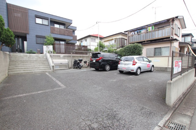 駐車場（要空き確認）※前向き駐車※
