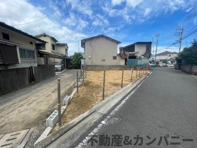 谷町のおトチ　松山市谷町売土地の前面道路含む現地写真|前面道路含む現地写真です