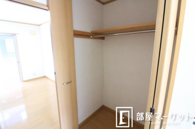 【収納】 | ヒルクレスト | 同型タイプ