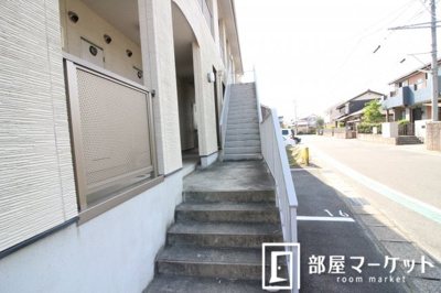 【エントランス】 | ヒルクレスト