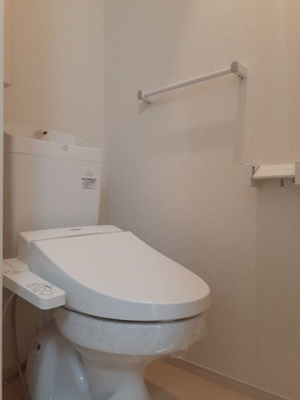 【トイレ】 | フェアリーテイルⅡ | シンプルで使いやすいトイレです