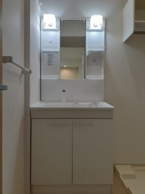 【洗面所】 | フェアリーテイルⅡ | コンパクトで使いやすい洗面所