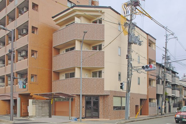 リヴェ京都御所西