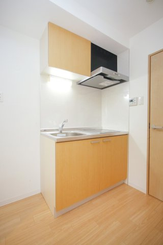 リヴェ京都御所西のキッチン