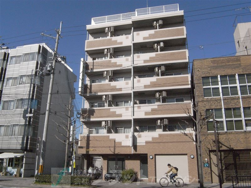奥田河原町ビルの外観