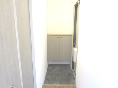 【玄関】 | グリーンパール泉南A棟