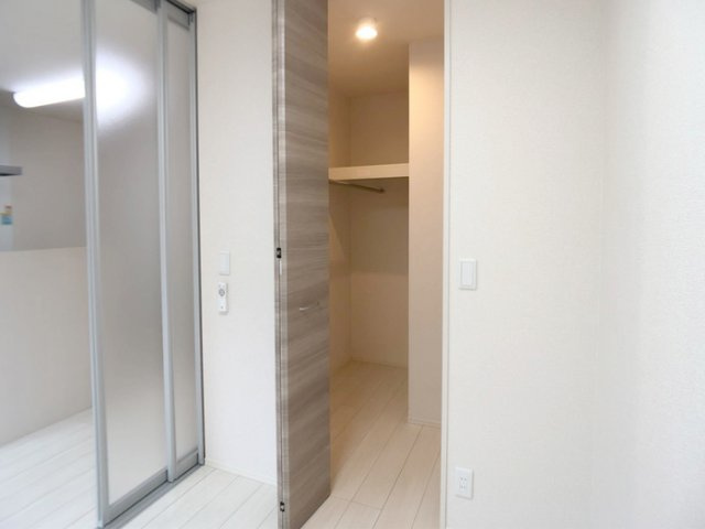 アンソレイエⅢの収納|ウォークインクローゼット