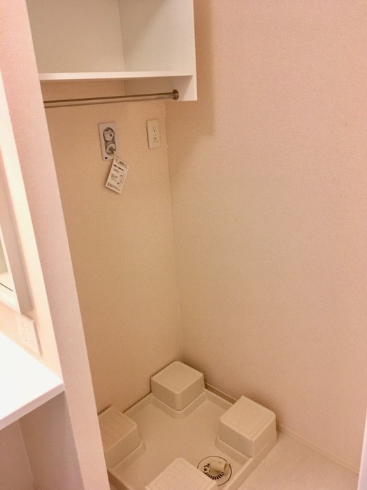 アンソレイエⅢのその他|室内洗濯機置き場