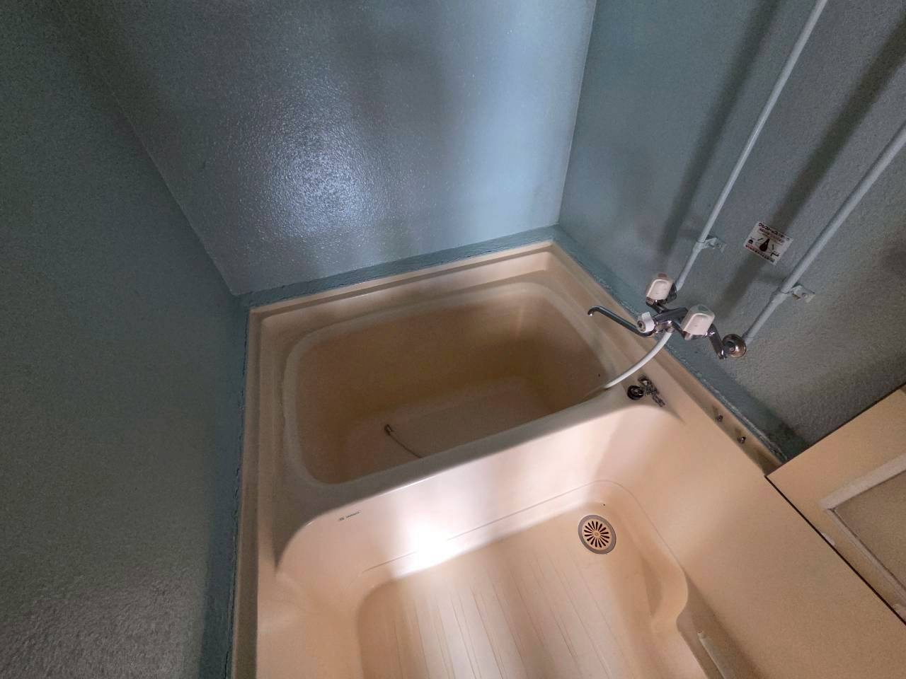 すみれマンションの浴室