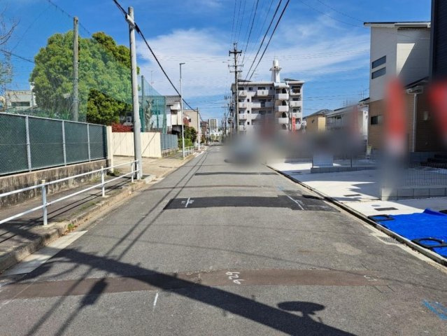 BLOOMINGGARDEN名古屋市南区赤坪町全3棟＜新築一戸建て仲介手数料無料＞の前面道路含む現地写真|前面道路含む現地写真です
