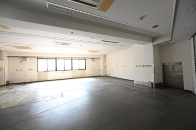 【外観】 | 海老山ビル1階