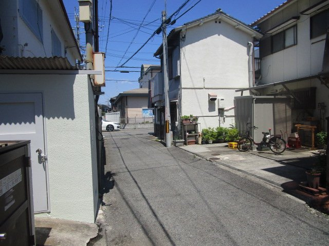 泉南市樽井５丁目の一棟マンションの周辺