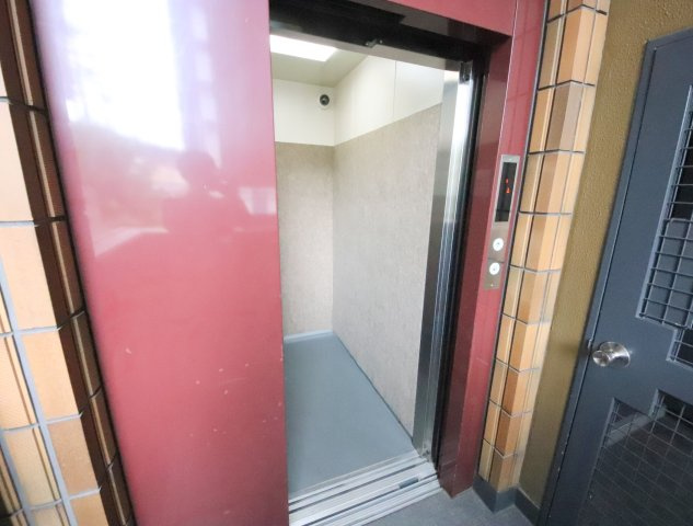 インペリアル東生駒のバルコニー