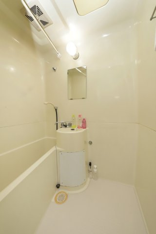 ダイヤモンドパレス堀川の浴室|307号室（モデルルーム）