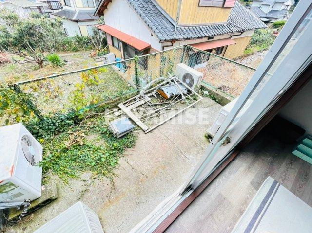 クリエイトハイツの庭