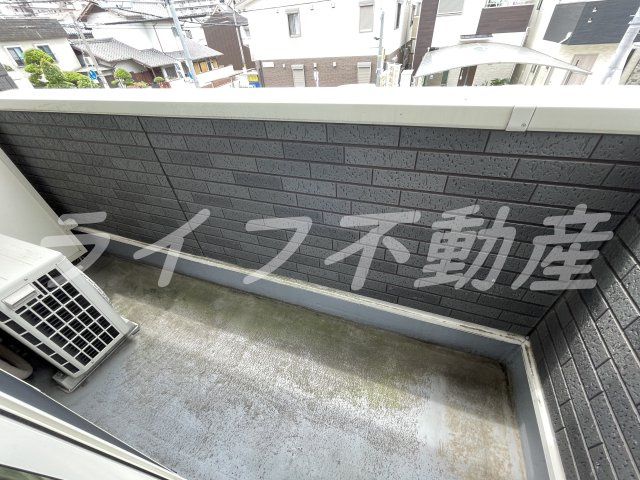 メゾン花園Ⅱのバルコニー|広々としたバルコニーです