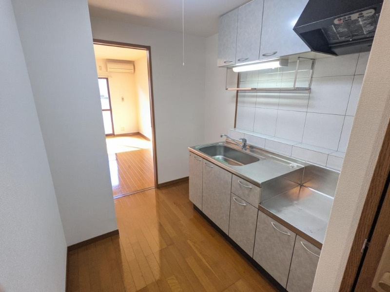 マリべール日向のキッチン|コンパクトなキッチンで掃除もラクラク