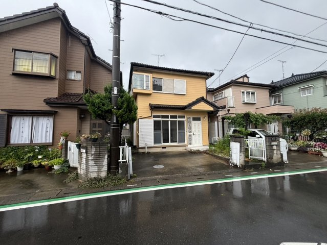 上尾市大谷本郷　中古一戸建ての外観