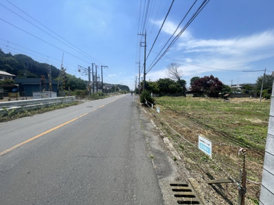 【前面道路含む現地写真】 | 桜川市青柳4137坪売地