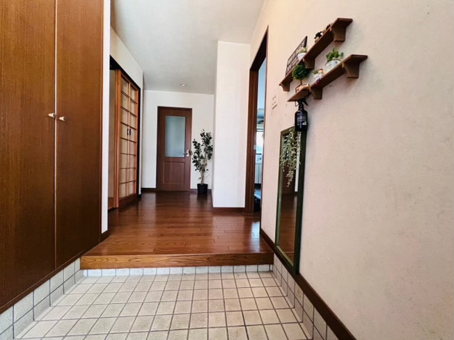 【玄関】 | 倉敷市北畝一丁目