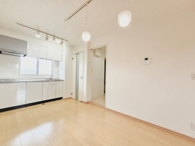 【居間・リビング】 | 新靖ビル