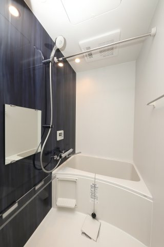 PAUSE御所西の浴室