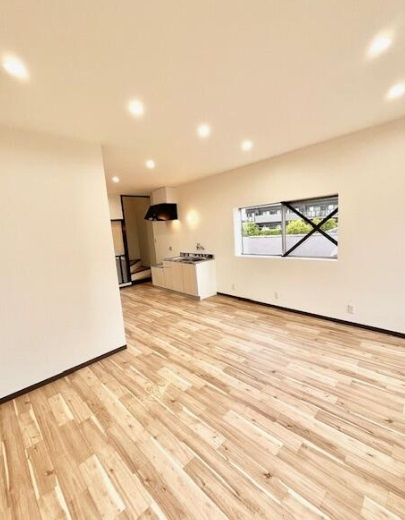 大阪市港区南市岡２丁目のビルの内装