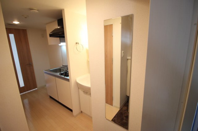 【玄関】 | プルミエール天王寺 | 全身鏡があります♬