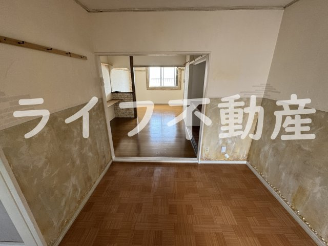 コンラッド長瀬の内装|内装は落ち着いています