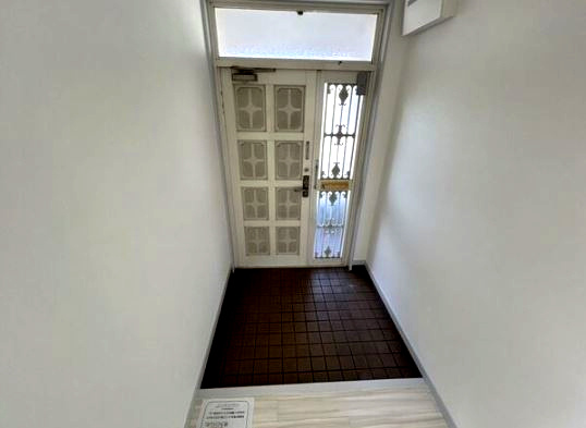 【玄関】 | ウエスト浜寺元町