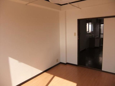 【洋室】 | ロイヤルコーポ琴の浦Ⅱ