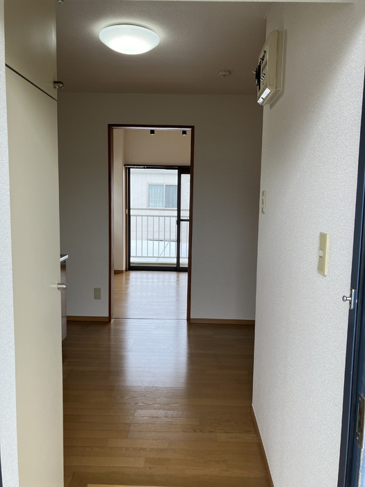 ラベンダー日向の居間・リビング