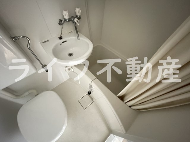 オーシャン長瀬北の浴室|日々の疲れを癒すお風呂付です