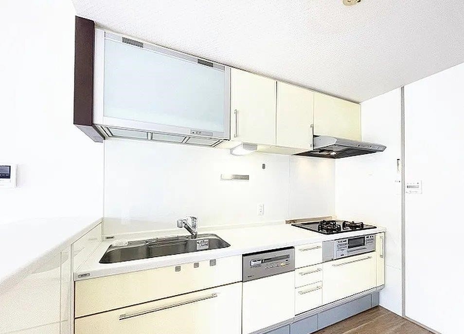 コモンシティ星田アステージ9号棟のキッチン|キッチン　食器洗い乾燥機付き
■物件内覧・資金計画相談・住宅ローン相談、リフォーム相談、お問合せ受付中■
※当日・翌日のご内覧、ご相談はお電話でのお問合せがスムーズです！