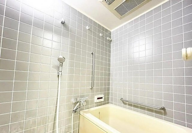 コモンシティ星田アステージ9号棟の浴室|浴室換気乾燥暖房機
■物件内覧・資金計画相談・住宅ローン相談、リフォーム相談、お問合せ受付中■
※当日・翌日のご内覧、ご相談はお電話でのお問合せがスムーズです！