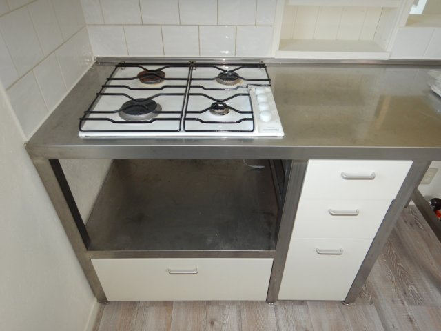 児島下の町3丁目　戸建てのキッチン|換気扇　新品交換しました