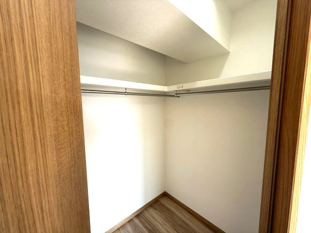 海見え！メガロン逗子4階　バルコニーから相模湾を臨む（天候により）の収納