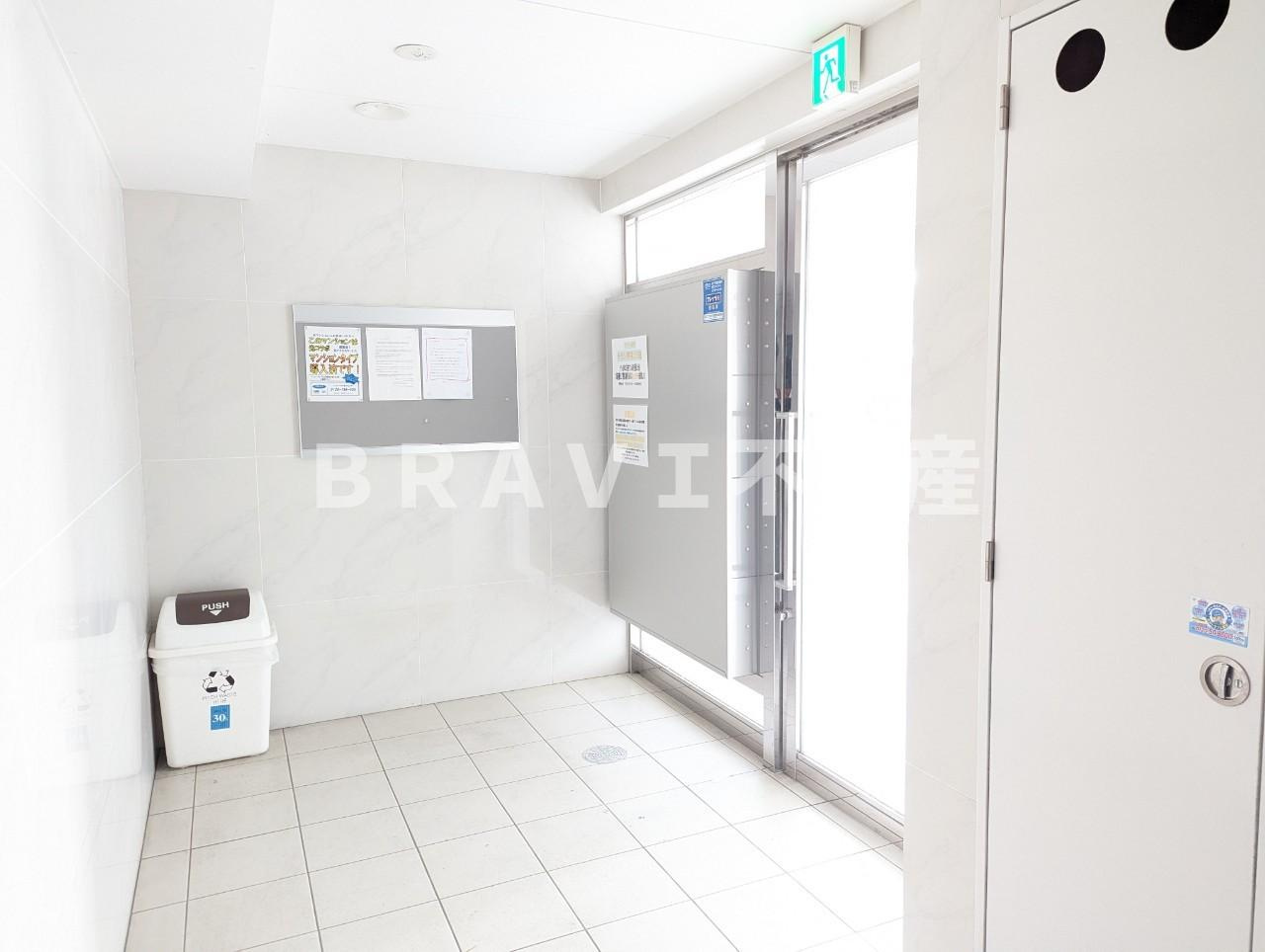 オーシャン森ノ宮 BRAVI不動産のロビー