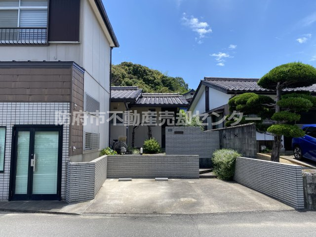 【駐車場】の画像