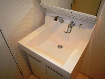 【洗面所】 | グランアミティエ | 別号室の写真になります。現況優先。