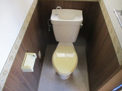 【トイレ】 | ウィン松山B棟 | 別号室の写真になります。現況優先。