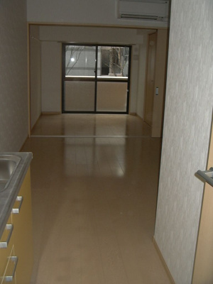 【洋室】 | ウイング赤坂 | 別号室の写真になります。現況優先。