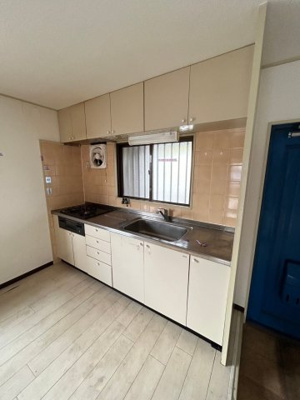 【キッチン】 | ニュータウン中田