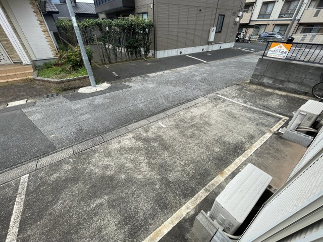 アベニューT＆Mの駐車場