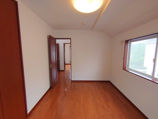 【寝室】 | 上ケ原十番町戸建