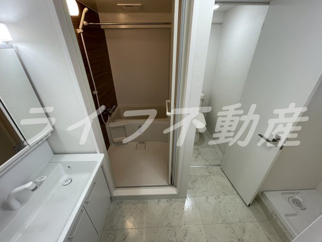 デュエリングナガトの設備