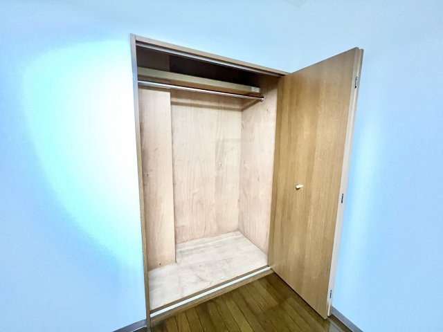 フィオーレ栗の葉の収納|収納スペース豊富です