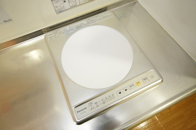 アブレスト西大路町のキッチン|IH
