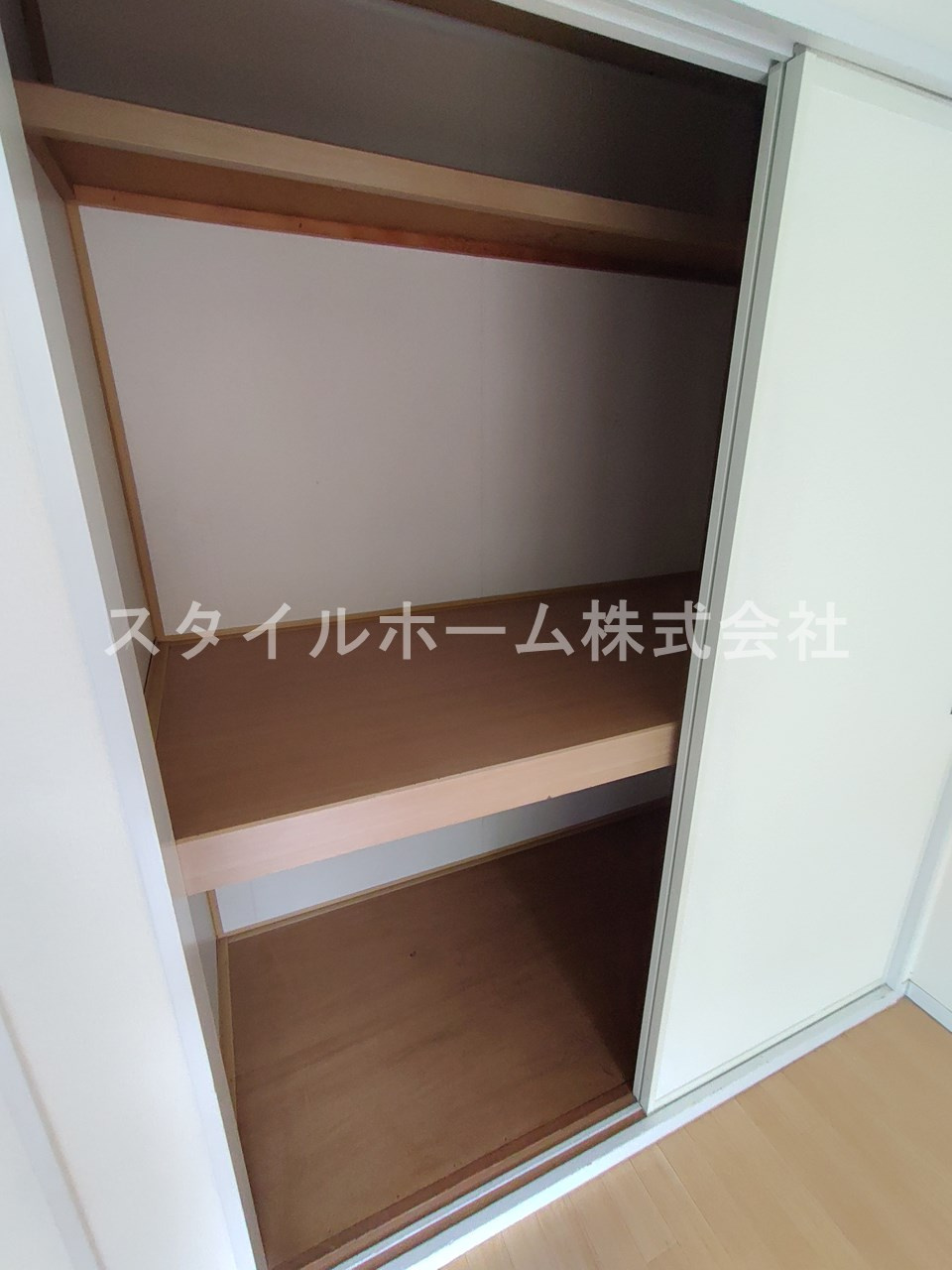 プロヴァンス美園の収納