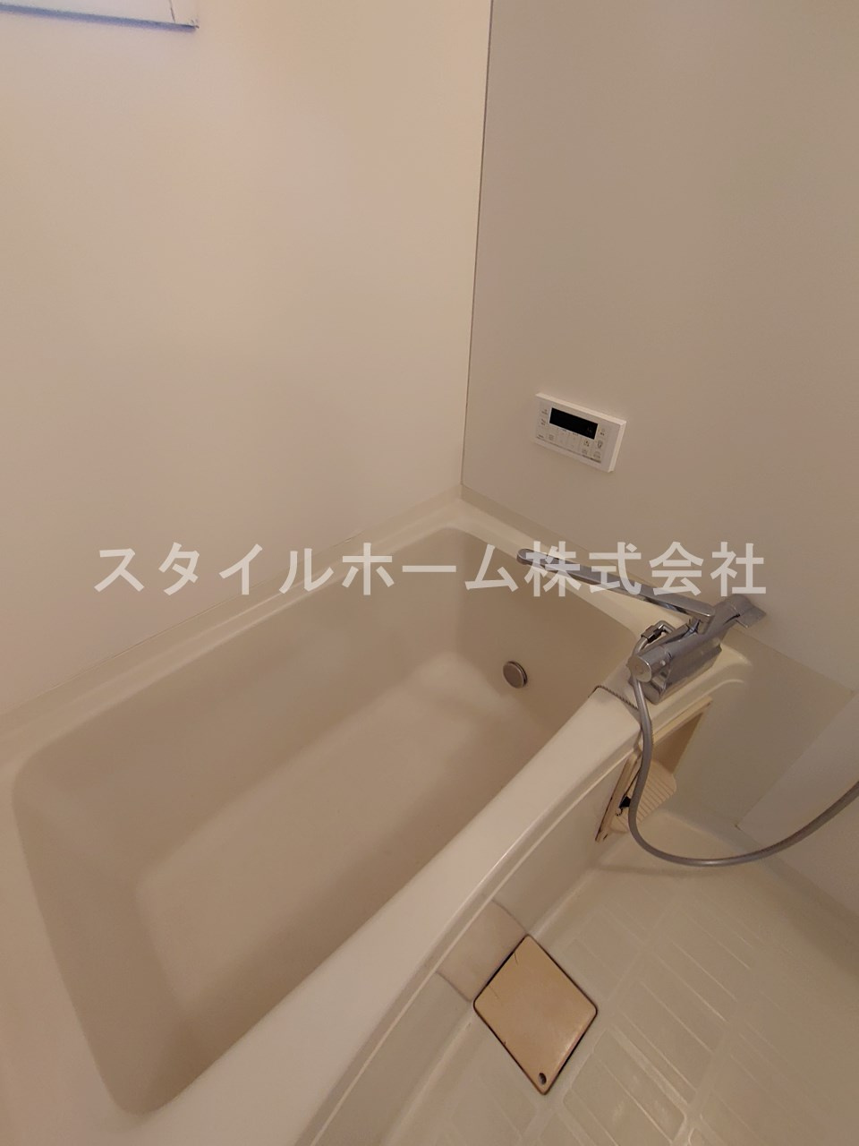プロヴァンス美園の浴室